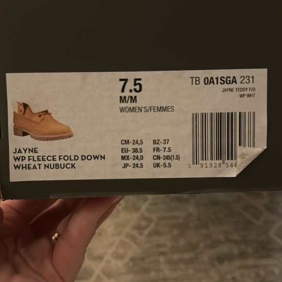 Timberlands - Picture 6 of 8